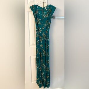 Woman’s jumpsuit small
